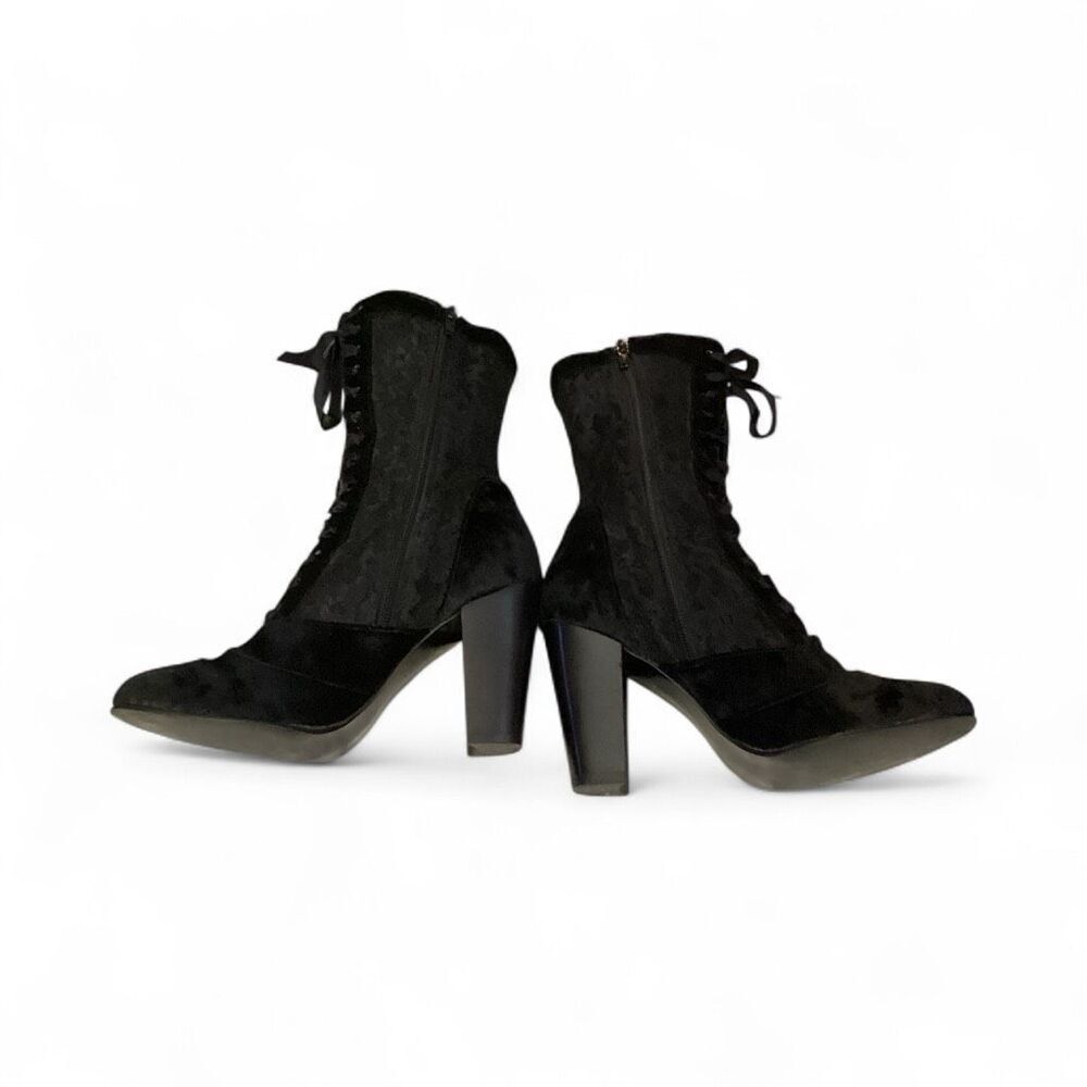 Amanda Smith Black Lace Over Velvet Boots Size 7 Victorian Gothic - Picture 4 of 7